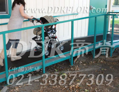 坡道地面防滑地毯材料(1)樣板圖片,帝肯(DDK)_S450_660(室外地面防滑地毯材料)效果圖 坡道地面防滑地毯材料(1)樣板圖片,帝肯(DDK)_S450_660(室外地面防滑地毯材料)效果圖,安全通道用地板,走道地毯,走道地墊,通道地毯,通道防滑墊,過(guò)道地毯,過(guò)道防滑墊