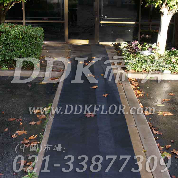 黑色戶外走道防滑地毯卷材(3)樣板圖片,帝肯(DDK)_S450_660(室外地面防滑地毯材料)效果圖 黑色戶外走道防滑地毯卷材(3)樣板圖片,帝肯(DDK)_S450_660(室外地面防滑地毯材料)效果圖,室外地墊,室外地板膠,室外地板革,室外地毯,室外地膠,室外塑料地毯,室外塑膠地板,室外橡膠地板,室外防水地板,室外防滑地墊,室外防滑地毯,室外防滑墊,彈性地膠,戶外地膠,戶外地毯,戶外地墊,戶外綠色地毯,戶外塑膠地毯,地膠,走道地墊,走道地毯,走道墊,通道地毯,過(guò)道地毯,過(guò)道防滑墊,橡膠防滑地毯,防滑地毯,塑料防滑地毯
