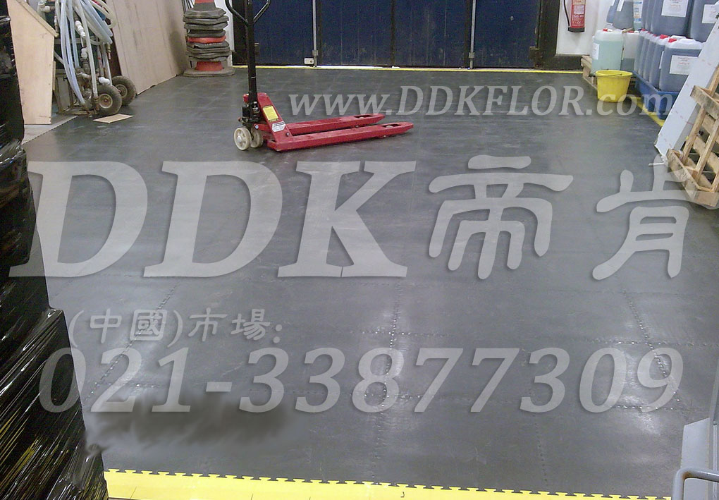 帝肯（DDK）_2000_9979塑料拼裝地板,pvc橡膠地板,pvc活動(dòng)地板,鎖扣pvc地板,鎖扣塑膠地板,倉庫地板,倉庫塑膠地板,倉庫防潮地膠,抗壓地墊,抗壓地板,
